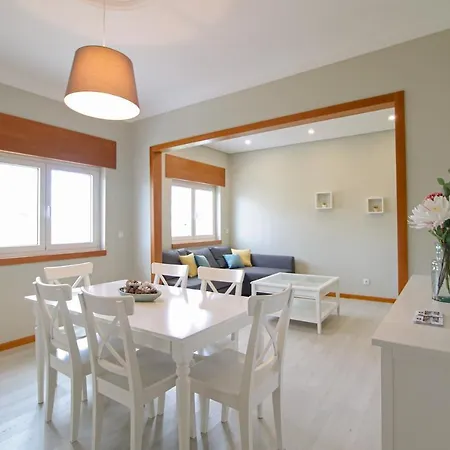 Casa Do Cais Apartment *
